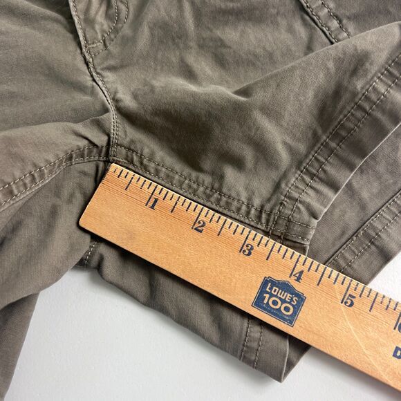 The North Face Women's Cargo Shorts Taupe Brown Size 6 Regular - Picture 9 of 11